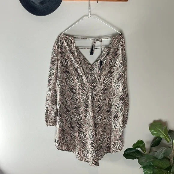 Amuse Society > Aztec Dress Small - Picture 9 of 10